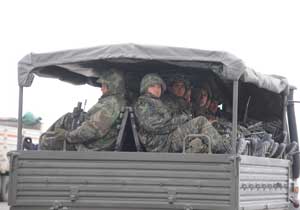 Mehmetçik etten duvar ördü