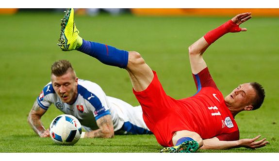 İngiltere, Slovakya'ya takıldı