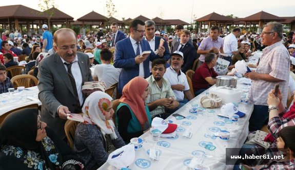 Trabzon'da ümmetin renkleri bir arada oruç açtı