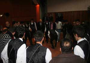 Ağrılılar da horon tepti!