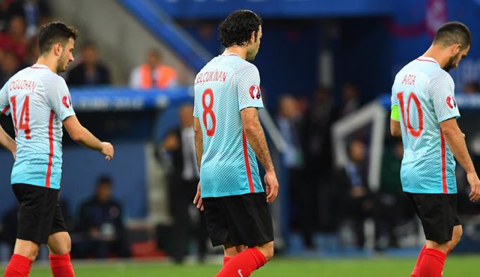 Ve Türkiye Euro 2016'dan elendi!