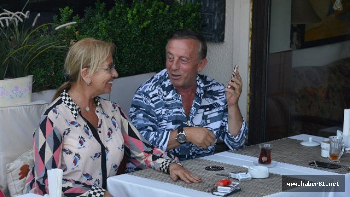 Ali Ağaoğlu'nun telefonu olay oldu!