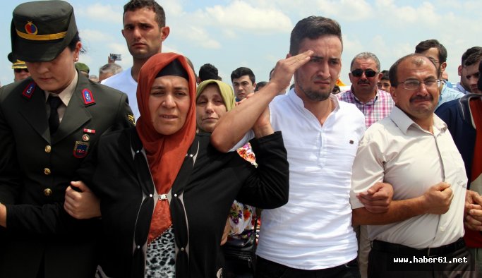 Samsun şehidini uğurladı!