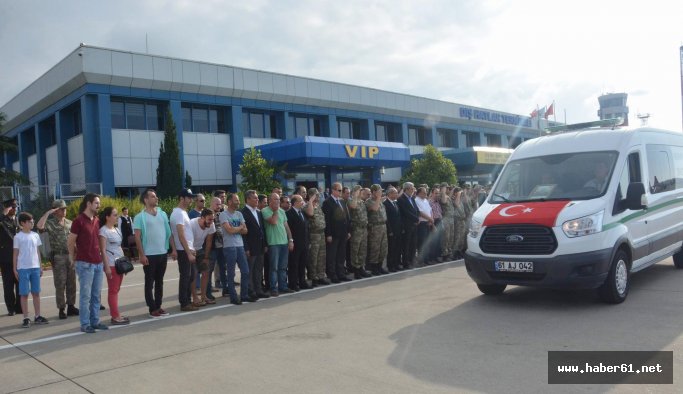 Rize'nin şehidi Trabzon'a geldi!