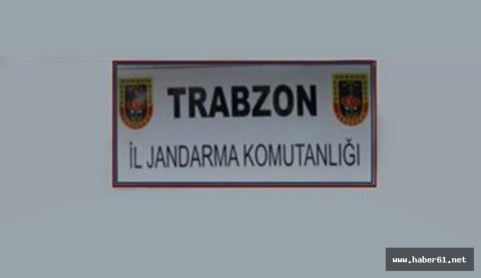 Trabzon’da jandarma 31 bin cep telefonu aksesuarı yakaladı