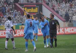 İşte TS'yi yakan hakem hataları