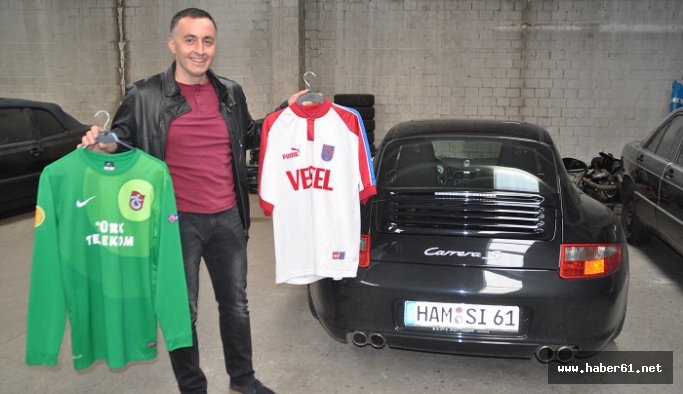 Porsche  arabası HAMSİ61 plakası