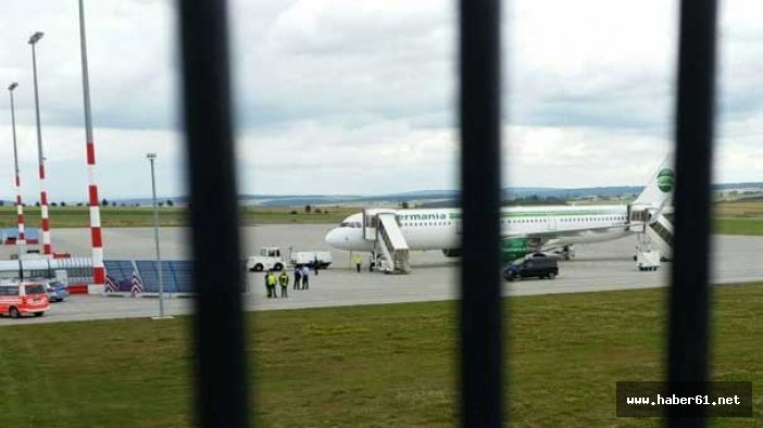 Türkiye uçağı boşaltıldı!