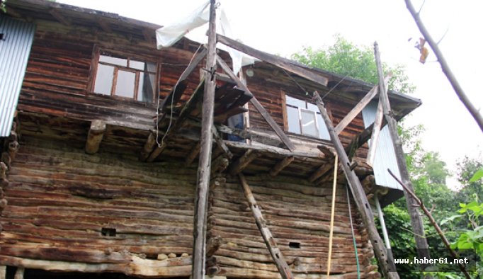 Tatile memlekete giden aileyi bekleyen acı olay