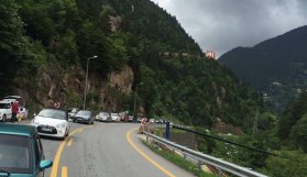 Uzungölde hayat durdu...