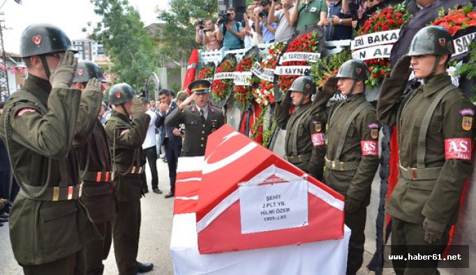Giresun şehidine son görev
