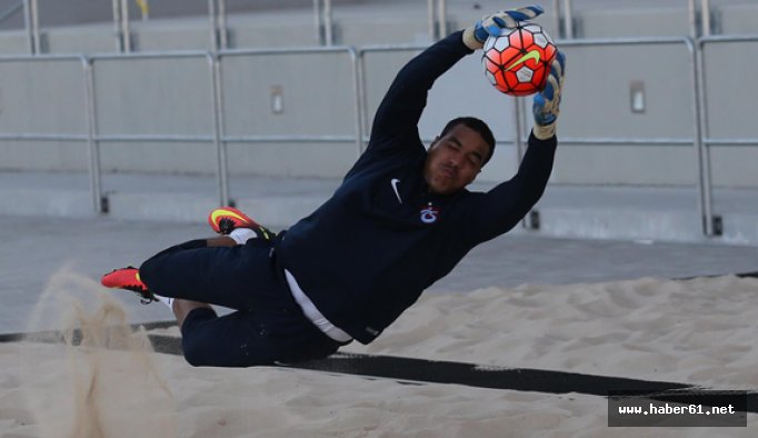 Esteban öne geçmek istiyor