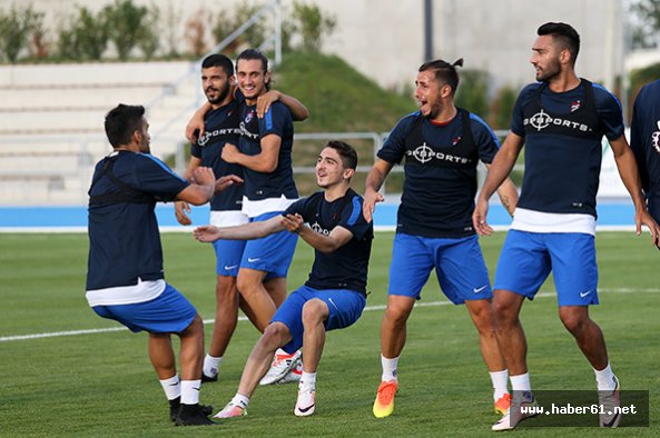 Trabzonspor'da gençler ısınıyor