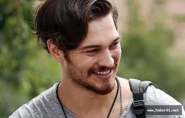 Çağatay Ulusoy ekranlara dönüyor!