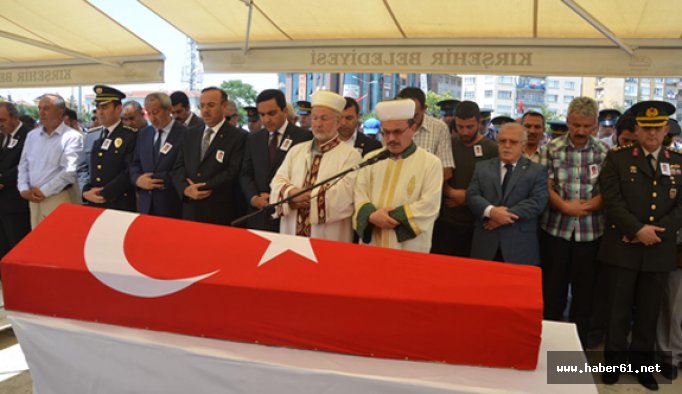 Trabzon Maçka'da şehit olan polis defnedildi