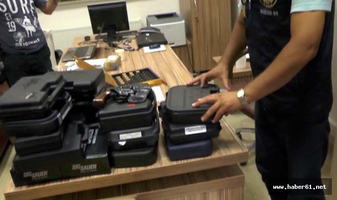 Savcının evinden neler çıktı neler!