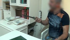 FETÖ'nün gizemli odasına girildi!