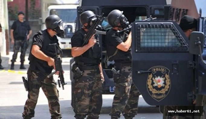 Trabzon'da 3 adrese baskın
