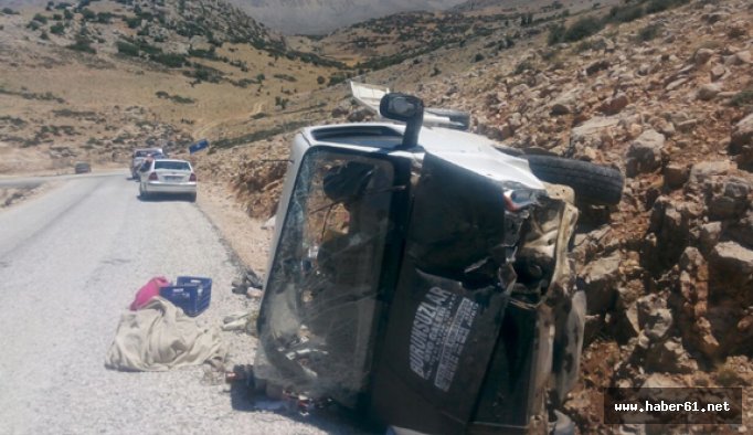 Feci kaza: 2 ölü, 8 yaralı