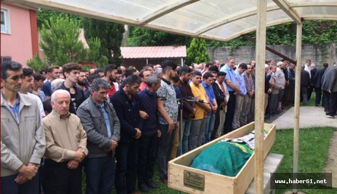 16 Yaşında kalp krizinden öldü