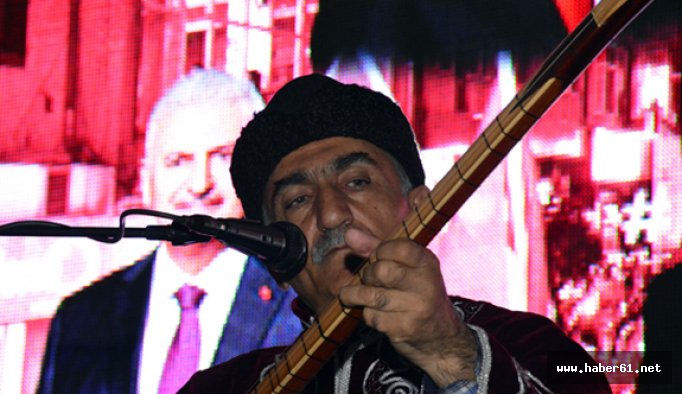 Gümüşhane'de Aşıklar'dan darbeye sert tepki