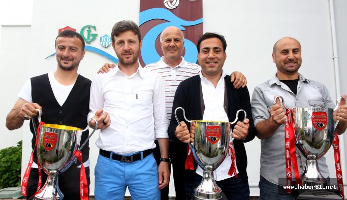 Trabzonspor alt yapısında kıyım sürüyor