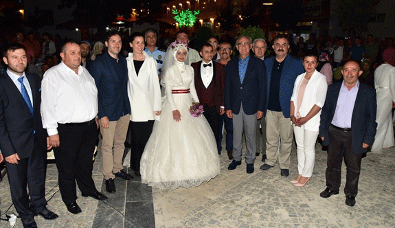 Demokrasi nöbetinde bir düğün daha!