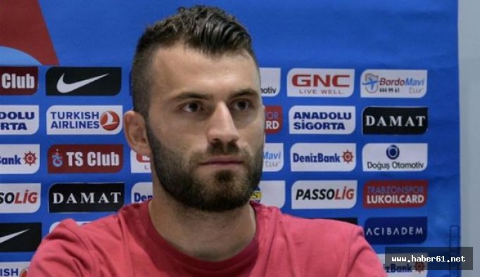 Mustafa Yumlu o taraftara formasını verdi