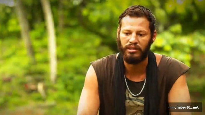 Survivor Atakan imaj değişti!