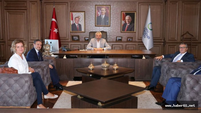 Çalık Holding'den nezaket ziyareti!