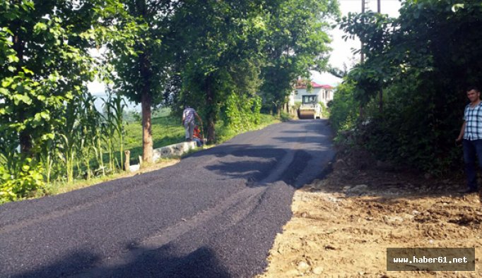 Trabzon Büyükşehir’den Of Çamlı Mahallesi’ne 3 Bin Ton Asfalt