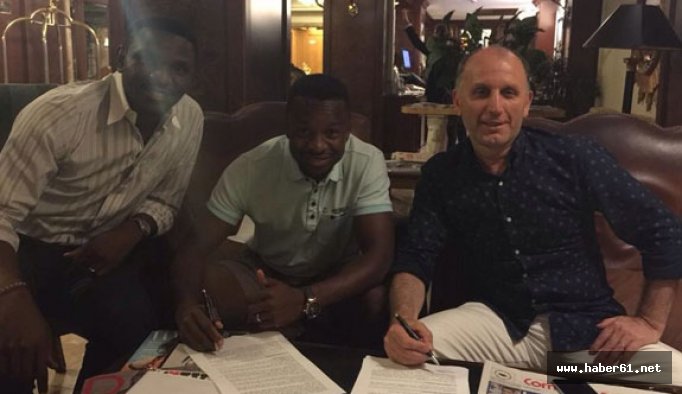 Onazi Trabzonspor'a imzayı attı!