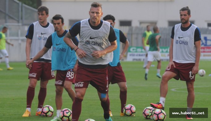 Trabzonspor'da savunmada büyük rekabet