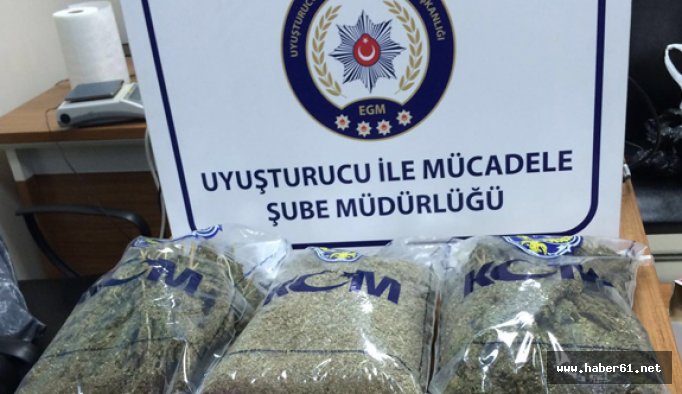 Trabzon'da bir eve uyuşturucu operasyonu! İki kilodan fazla madde ele geçirildi