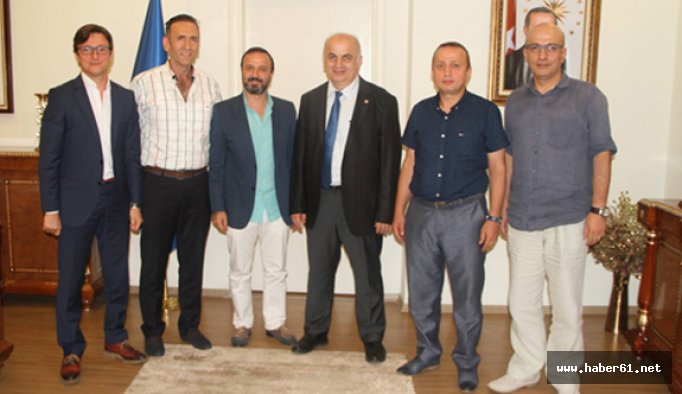 İmperial Hastanesi'nden Rektör Baykal'a ziyaret