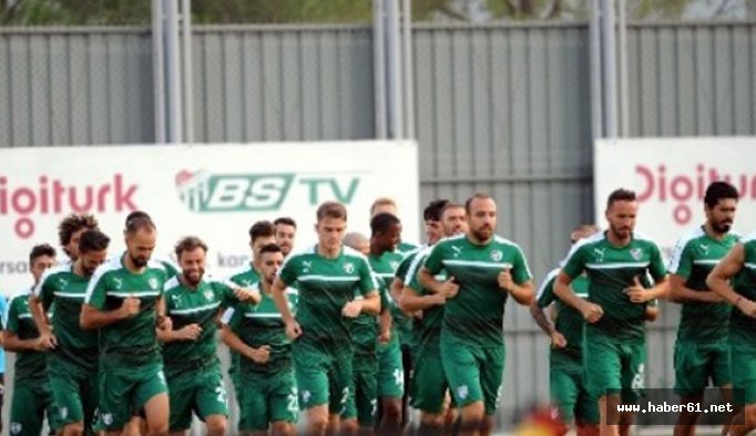 Bursaspor Trabzonspor'a hazırlanıyor