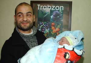 2009un ilk bebeği Murat