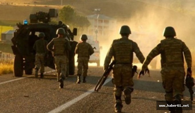 Askeri üsse saldırı!