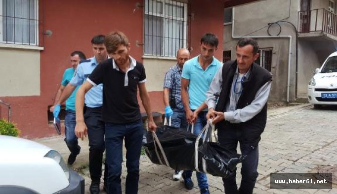 Arkadaşına misafirliğe gidip öldürdü!