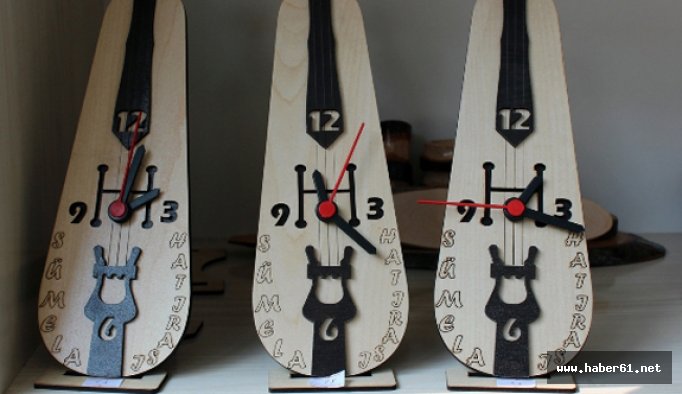 Trabzonlu ustanın ilginç saati ilgi görüyor