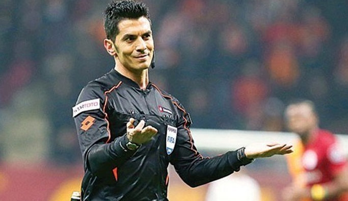 Salih'in kırmızı kart gösterdiği hakem geri döndü!