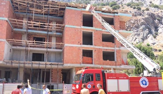 İnşaatta göçük: 3 yaralı