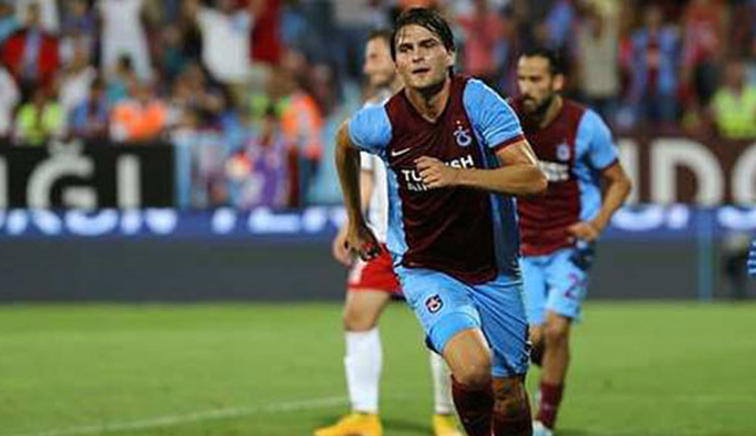 Trabzonspor'da sadece Okay Yokuşlu...