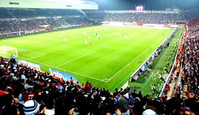 Avni Aker'e veda gecesine kimler katılacak?