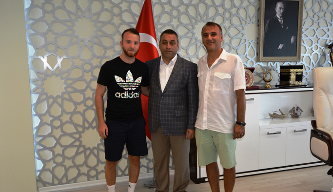 Trabzon'da gol kralından Başkanvekili Çebi'ye ziyaret