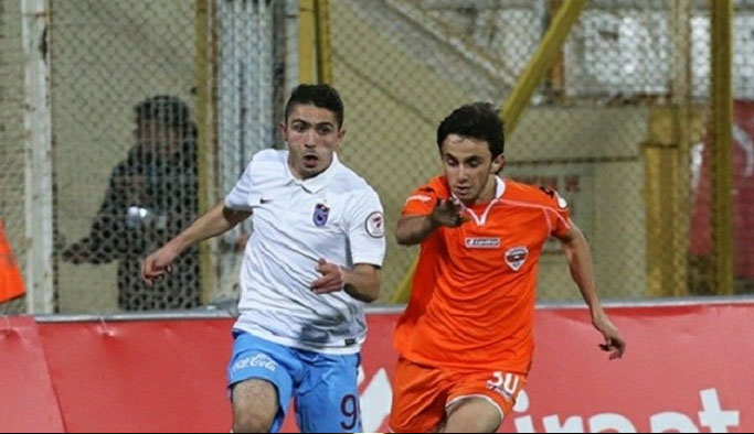 Trabzonspor'un genç yıldızına davet