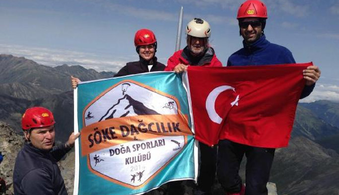 Kaçkar'ın zirvesine tırmandılar