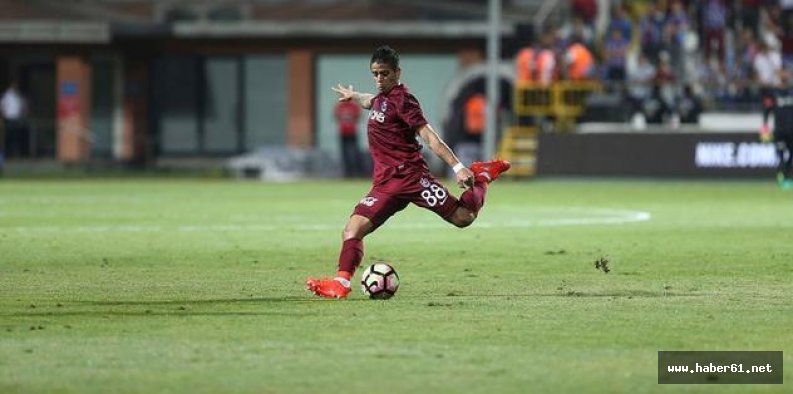 Trabzonspor'da Ibanez sıra bekliyor