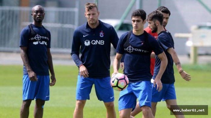 Yanal'dan genç golcüye uyarı