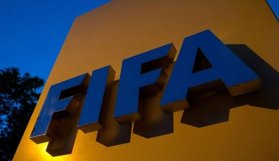 FIFA'dan iki deve şok!